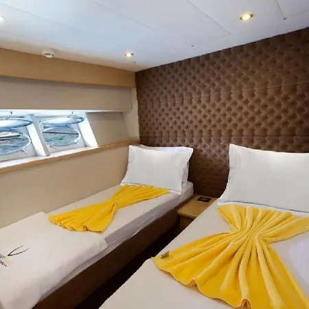 Voyatur Turizm Ve Yatcilik Botel
