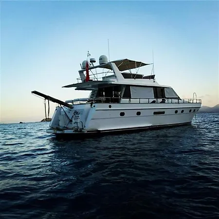 Voyatur Turizm Ve Yatcilik Botel