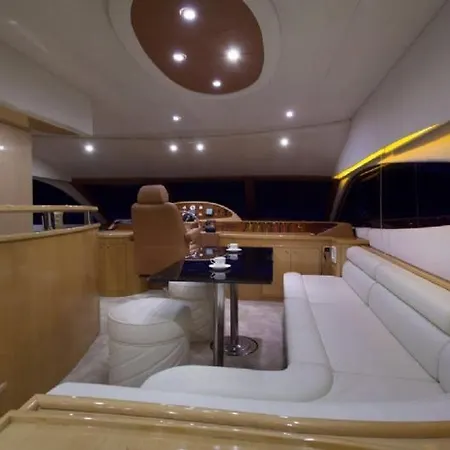 Voyatur Turizm Ve Yatcilik Botel