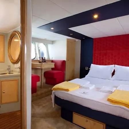 Voyatur Turizm Ve Yatcilik *